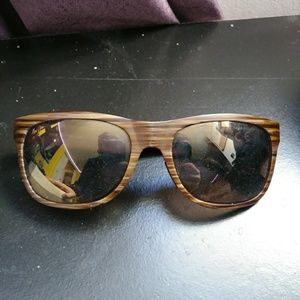 Maui Jim Polarized Kahi Glasses (Wood Grain)